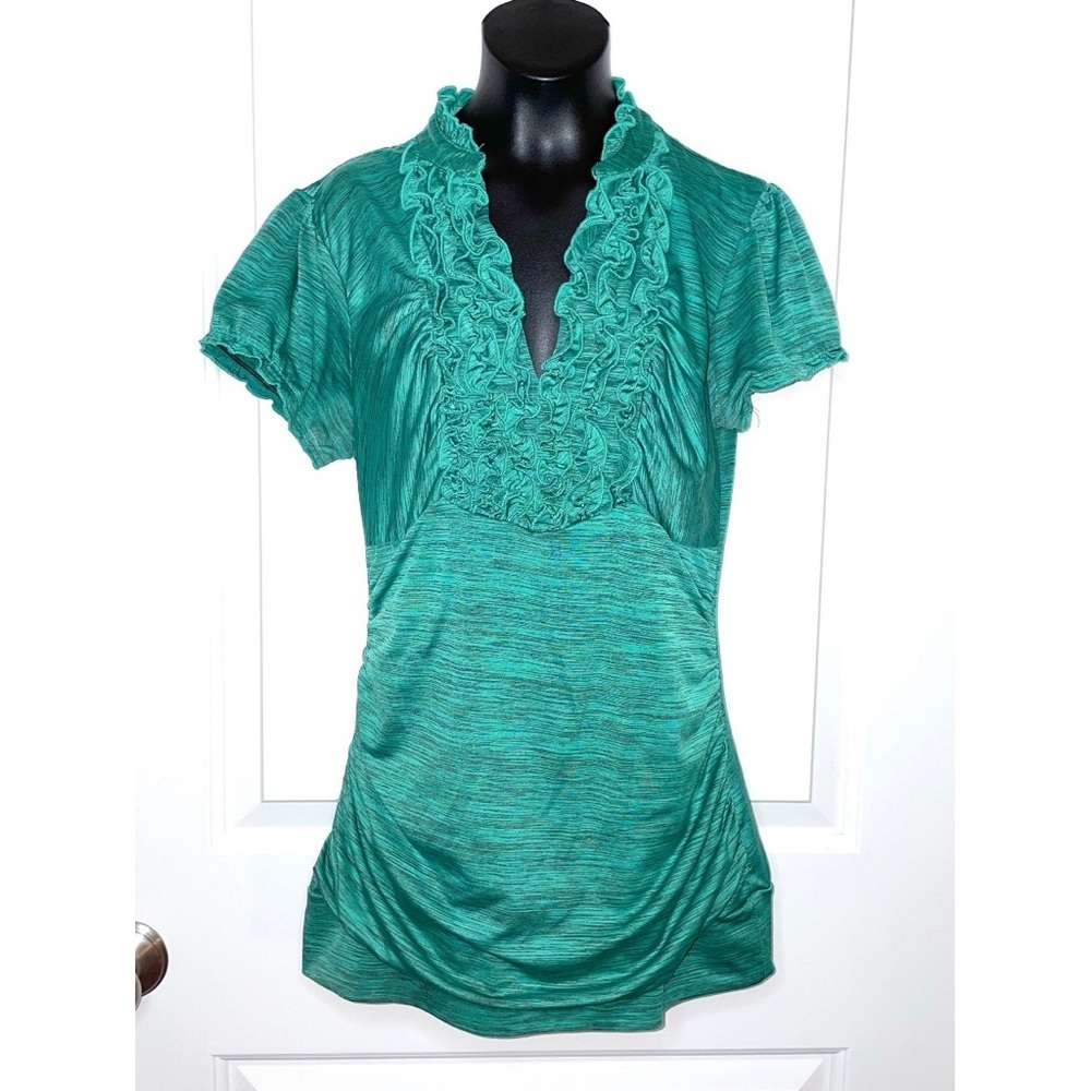 Maurice’s women’s teal top featuring a textured, heathered finish - Picture 2 of 5